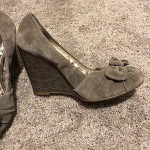 25% off today only! Libby Edelman• Wedges size 8M